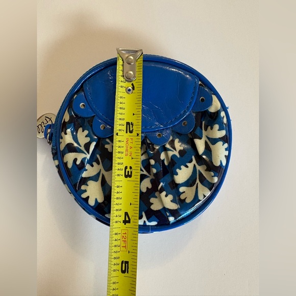 Vera Bradley Frill Blue and White Coin Purse - Picture 7 of 8